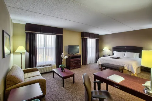 Hampton Inn & Suites Burlington Hotels in Elon