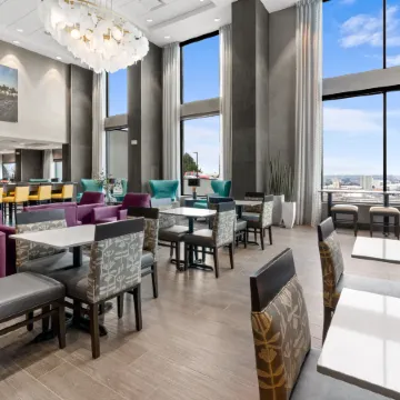 Hampton Inn & Suites Spokane Downtown South