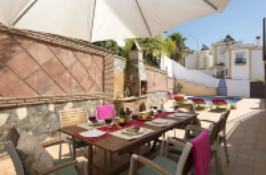 Magnificent 3-bedroom villa with private pool in Nerja