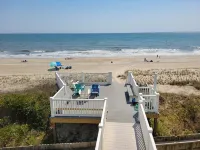 Spacious, Two Bedroom Condo at the Center of the Crystal Coast