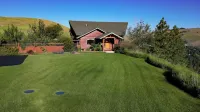 Glacier Getaway - True Vacation Home - Amazing Vistas
