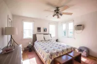 Perfect Hudson Valley Getaway with HOT TUB!