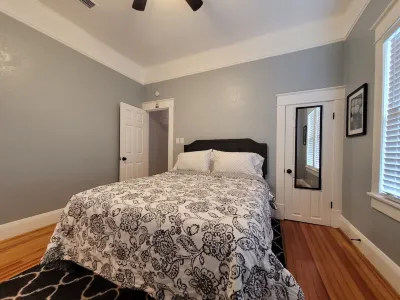 MODERN TWO BEDROOM HOME! Hotels near Publix Liquors at Oakbridge Centre