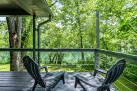 Cozy Retreat on the Obey River near Dale Hollow Lake