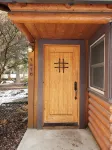 Coveted Lower Rattlesnake 2-Bedroom Gem—Now Offering Mid-Term Rentals!