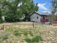 Mountain Avenue Cozy Cabin