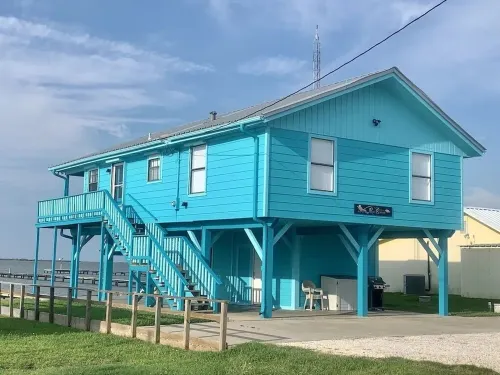 Waterfront Home With Private Fishing Pier on Turtle Bay