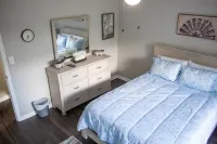 George's Country Retreat Hotels near Jonesville Park