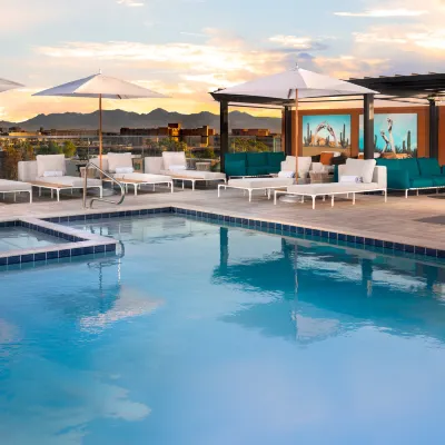 Canopy by Hilton Scottsdale Old Town Отели рядом с достопримечательностью «Папаго Парк»