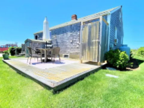 Exquisite Oceanfont Cottage at Madaket Beach!