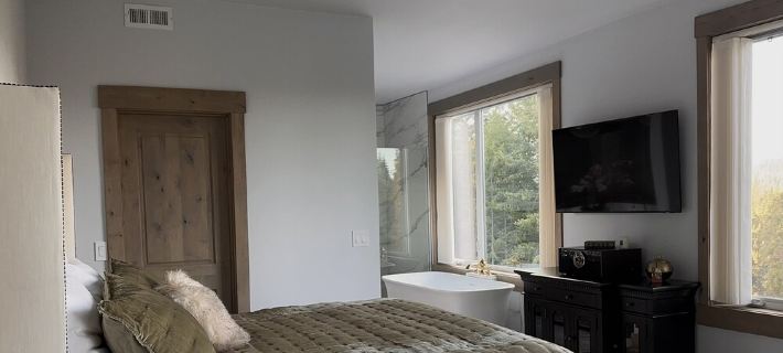 Luxury Cabin! Hot Tub with Amazing views of the valley, river and Mt. Stuart. Hotels in Kittitas County