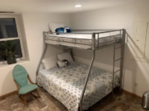 4 bedrooms 3 bath, Tranquil Home, Master suite & Jet tub, Mins from Hot Springs Hotels in Thermopolis