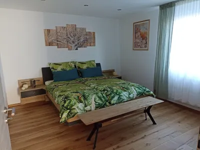 Time-out 1 with balcony, 65sqm, quiet & idyllic location Hotels in der Nähe von Die Roßfelder Steineiche