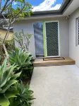 Wamberal/Terrigal Beach is a 10-15 Min Walk or 4 Minute Drive Away.*New Fast Nbn