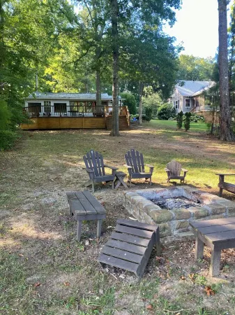 Waterfront Cabin! Fisherman’s Paradise! Pet Friendly! Slew on Main Channel!