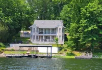 Castle Cove Lakefront Home