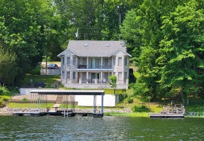 Castle Cove Lakefront Home