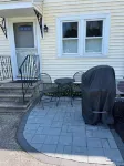 2 Bed/1 Bath Saunders Bay Gilford with boat slip. Walk to Meadowbrook for a show