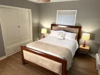 Updated 1939 cottage with beautiful park view Các khách sạn gần Walla Walla Community College