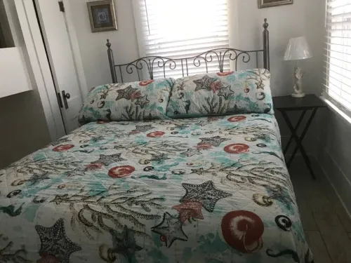 COZY BEACH HOUSE 2 BEDROOM