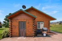 Paradise Ranch: 2 Cabins Great for Families, Wedding Guests, Montana Adventurers Hotels in Pray