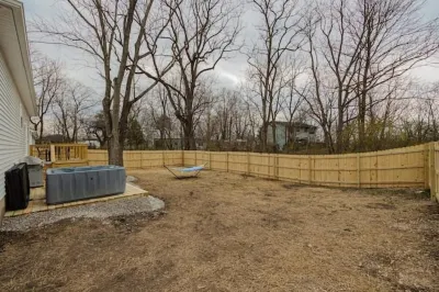 New build modern home 3BR with Hot Tub & ping pong