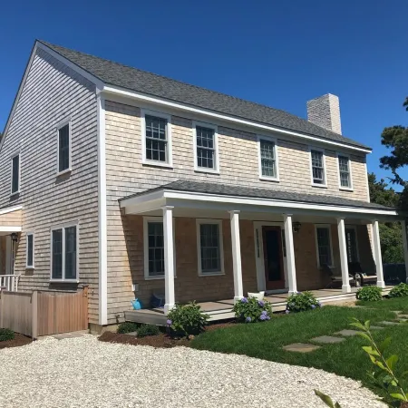 Modern 5 Bedroom Home. Newly Constructed. Large Yard. Close to Beaches and Town.