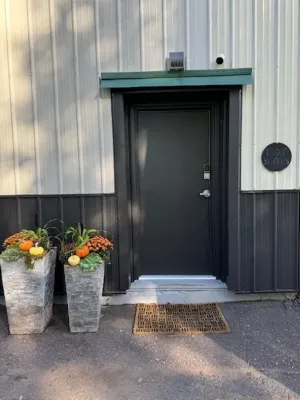 Discover Serenity: Your Ultimate Hidden Retreat for a Cozy Vacation Getaway.