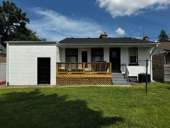 Enamored in Elmhurst