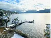 Stunning Luxury Waterfront Home