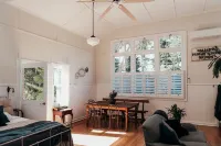 Countryside Retreat with Cosy Fireside Bath