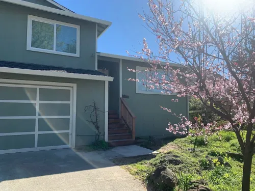 Studio with Private Entrance / Patio / Hot Tub Hotels in Moss Beach