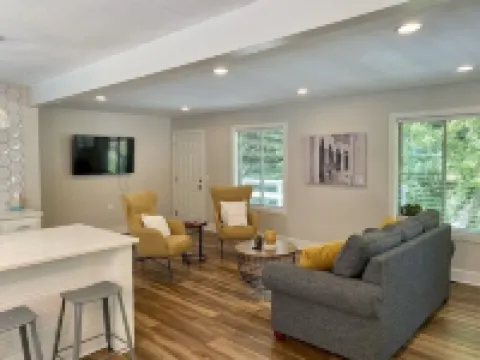 The Parkville Nook
