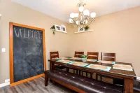 Relaxing Greer 6BR/11bed home near dtown & GSP