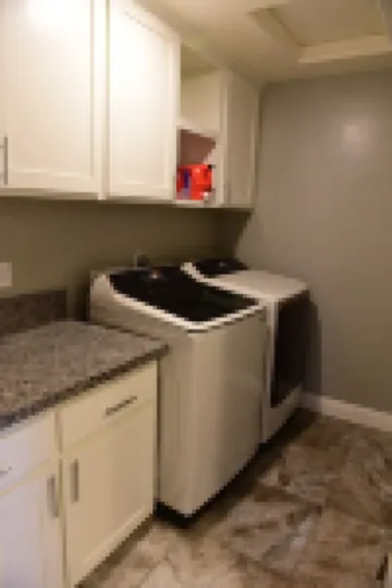 Spacious 5BD Home w EV charger near Sequoia Ntl Pk