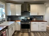 Cozy cottage that allows for pets, the experience of outdoors, and the big city!