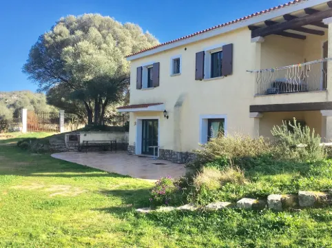 Apartment in the countryside