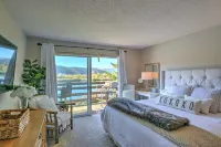 Condo Overlooking Pond w/ 2 Fly Fishing Badges, Golf, Tennis & 24 Mi. to Aspen!