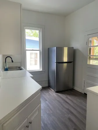 2Bed 1Bath 1930s KC Home off I-35 ~ Walking Distance to Coffee & Breakfast