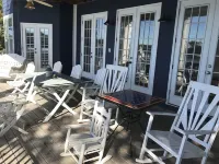 6 Br, 7 bath, sleeps 12