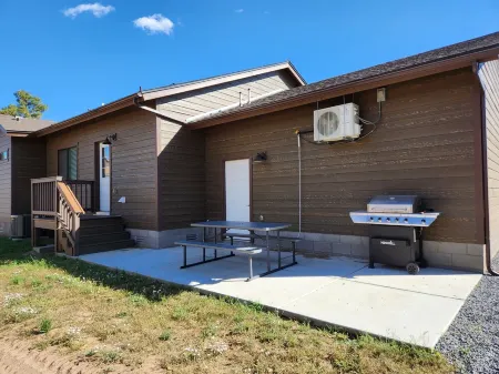 Air Hockey, Family Friendly, Fire pit, Sleeps 18