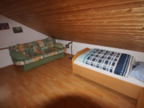 Vacation Apartment for up to 6 People with Sunny Courtyard, Garden and Pool Hotels in Neustadt an der Weinstraße