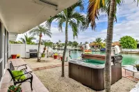 Canal Front Winter Escape with Dock, Hot Tub and Cabana Club Access