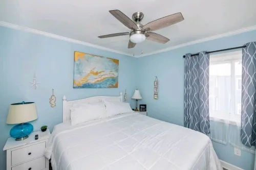 Beautiful oceanfront condo; the perfect getaway!