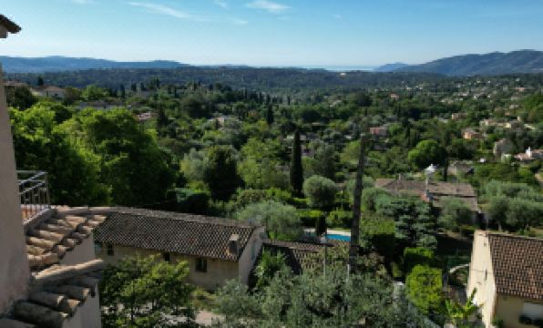 Les Petites Terrasses