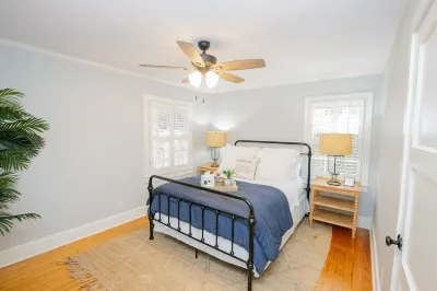 QUAIL COTTAGE - 2 Bed home 4 blocks from downtown Thomasville Hotels near The Big Oak