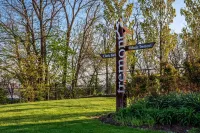 Tremont  1BR  Pet Friendly, Private w/dedicated workspace and soaking tub!