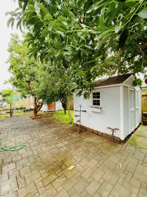 Home in Union City