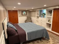 Charming 3-bedroom house in marvelous Silver Spring - 7.5 miles to White House Hotels near Long Branch Library