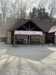 Hillside Hideaway East just 1/2 mile from Current River! - Chalets